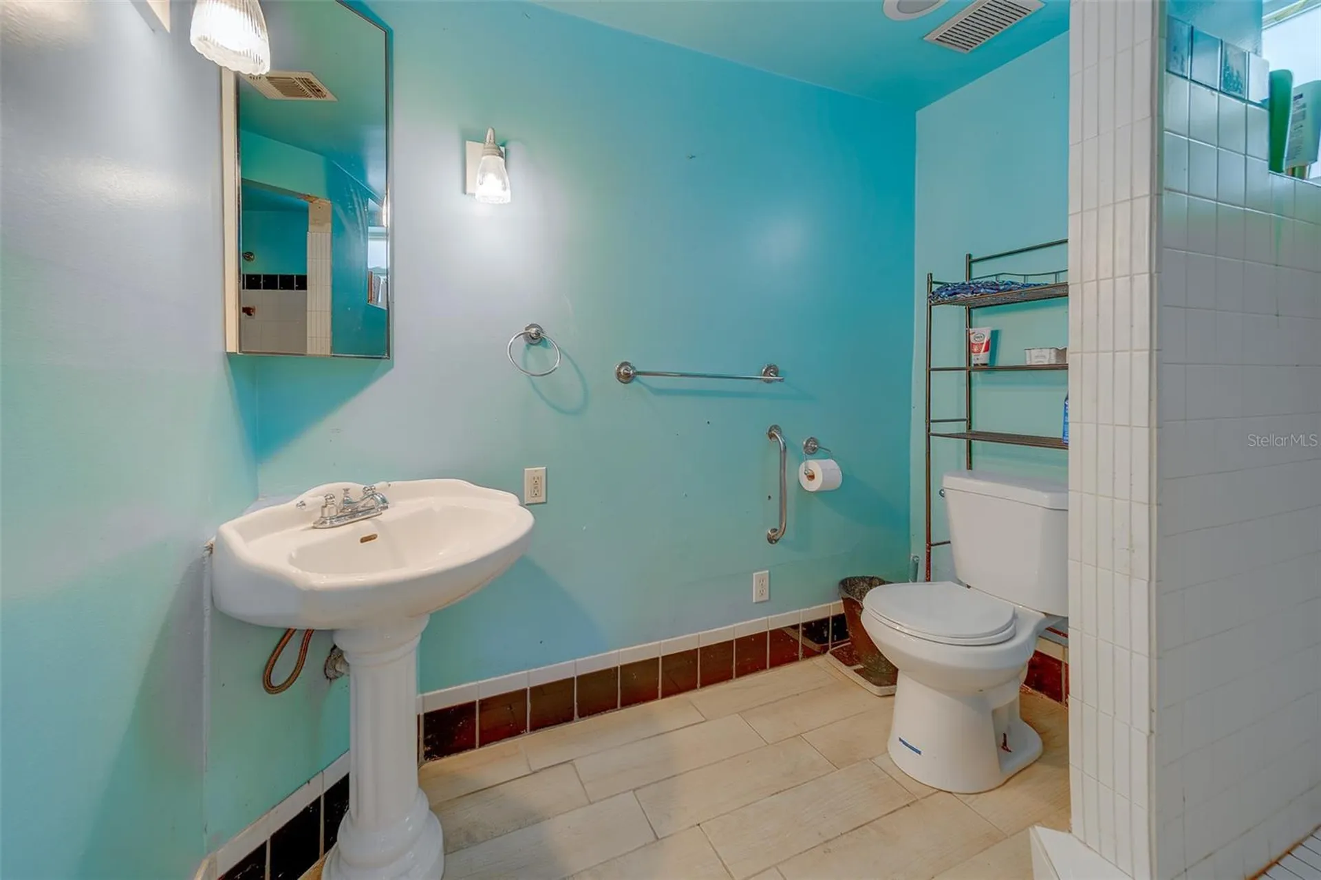 1300 S Hillcrest Avenue Clearwater FL 33756