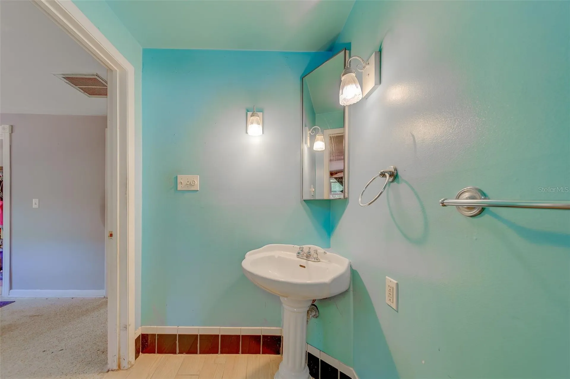 1300 S Hillcrest Avenue Clearwater FL 33756