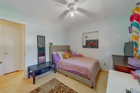 1300 S Hillcrest Avenue Clearwater FL 33756