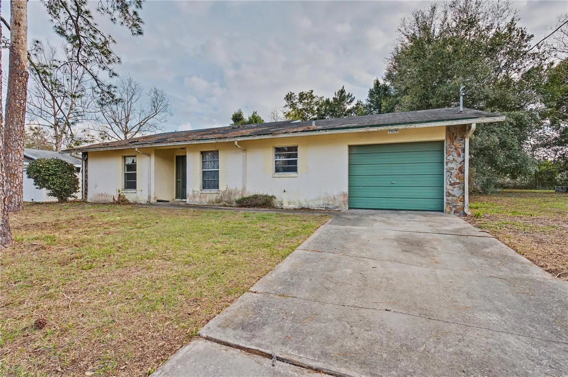 21528 SW Honeysuckle Street Dunnellon FL 34431