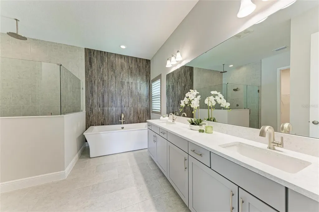 17725 Roost Place Lakewood Ranch FL 34211
