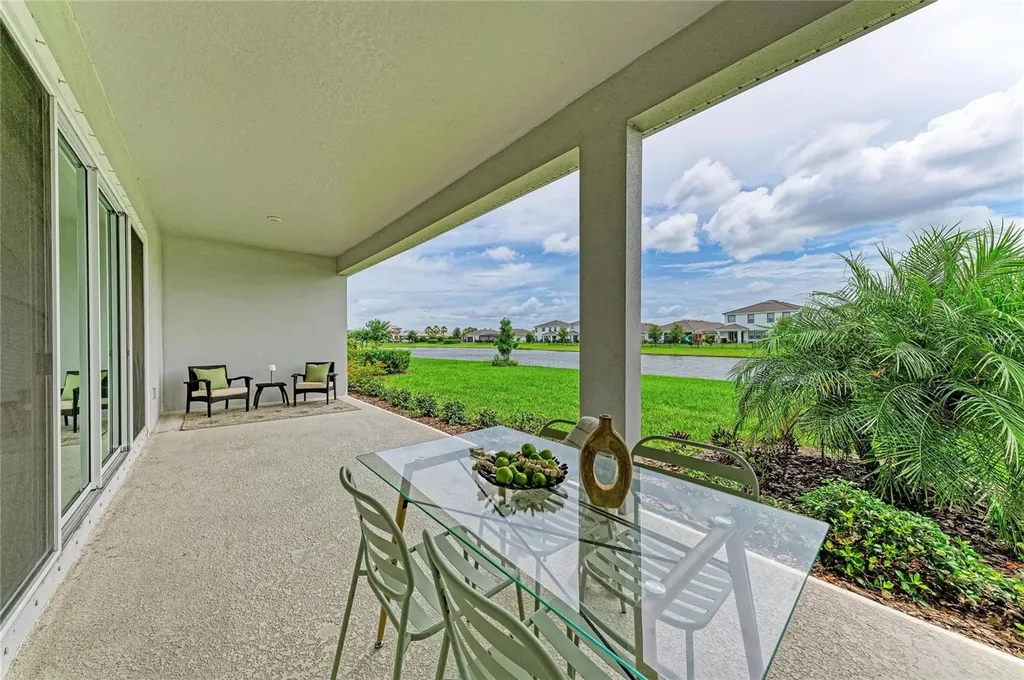 17725 Roost Place Lakewood Ranch FL 34211