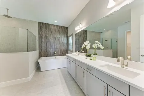 17725 Roost Place Lakewood Ranch FL 34211