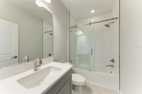 17725 Roost Place Lakewood Ranch FL 34211