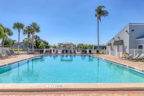 5503 Fountain Lake Circle Bradenton FL 34207