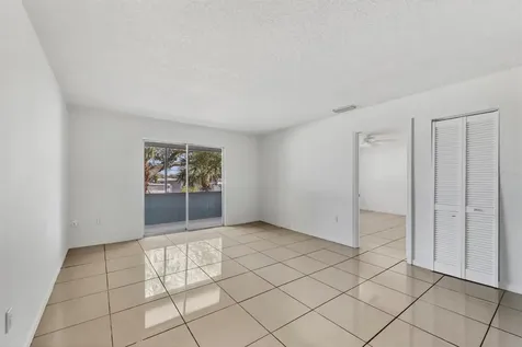 5503 Fountain Lake Circle Bradenton FL 34207