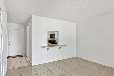 5503 Fountain Lake Circle Bradenton FL 34207