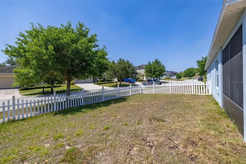 6018 Fallglow Lane Haines City FL 33844