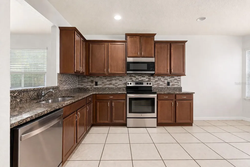 6018 Fallglow Lane Haines City FL 33844