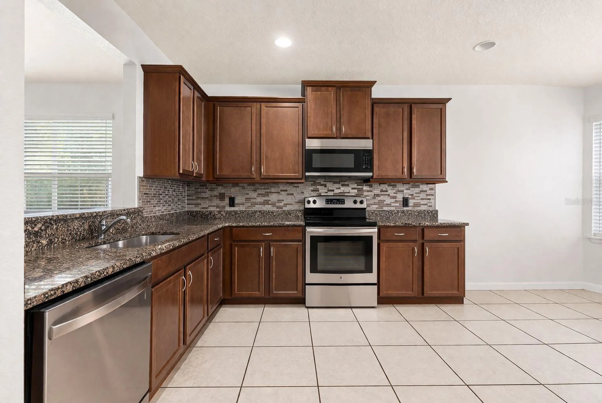 6018 Fallglow Lane Haines City FL 33844