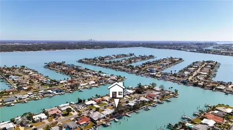 11800 6th Street E Treasure Island FL 33706