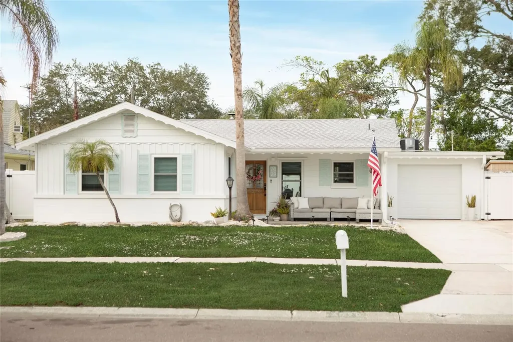 7029 Delta Way Clearwater FL 33764