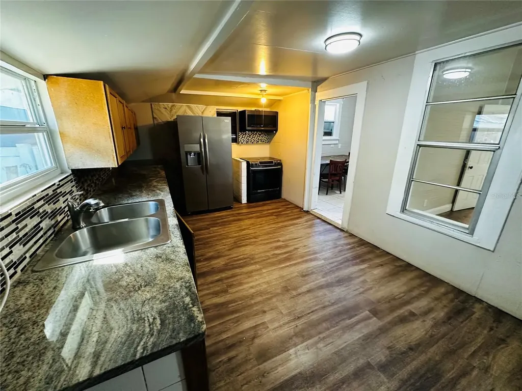 2415 Marconi Street Tampa FL 33605