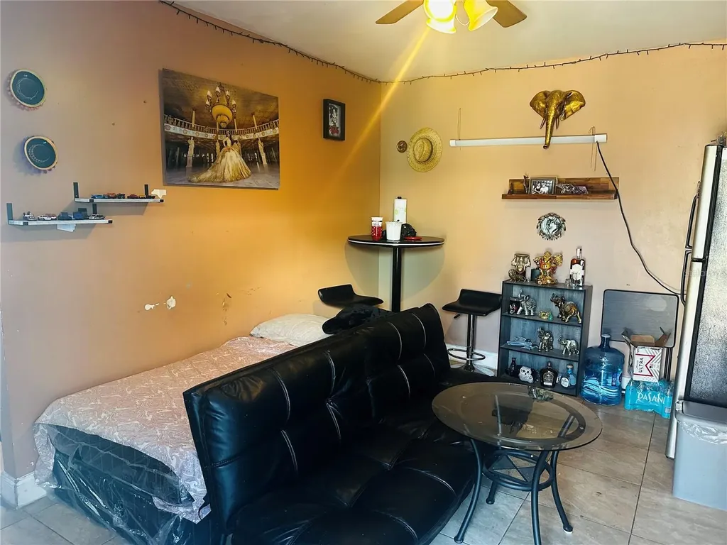 2415 Marconi Street Tampa FL 33605