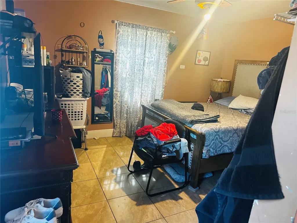 2415 Marconi Street Tampa FL 33605