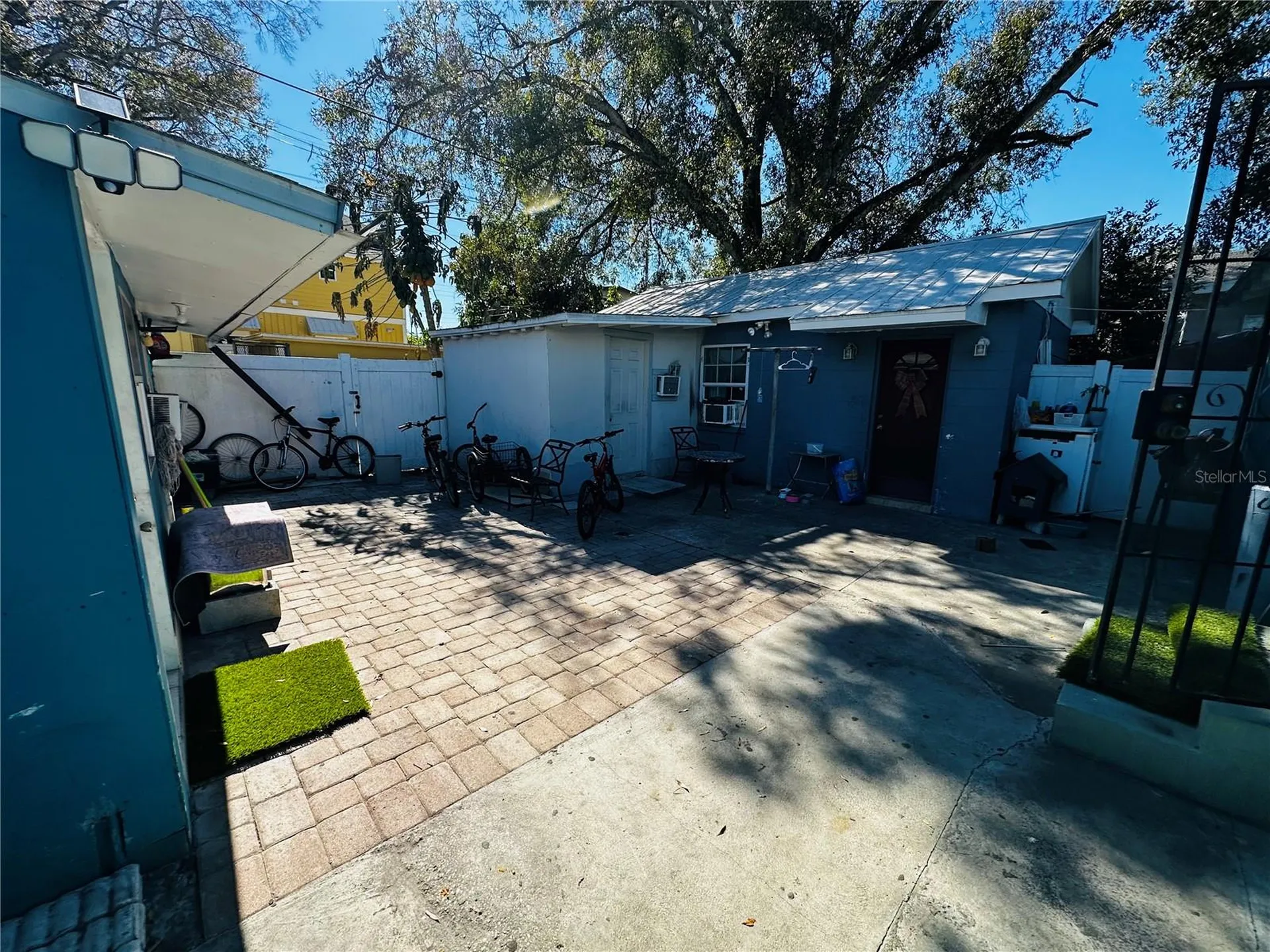 2415 Marconi Street Tampa FL 33605