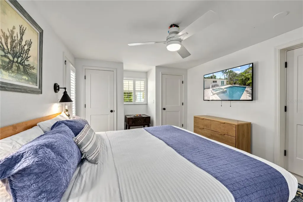 3360 Higel Avenue Sarasota FL 34242