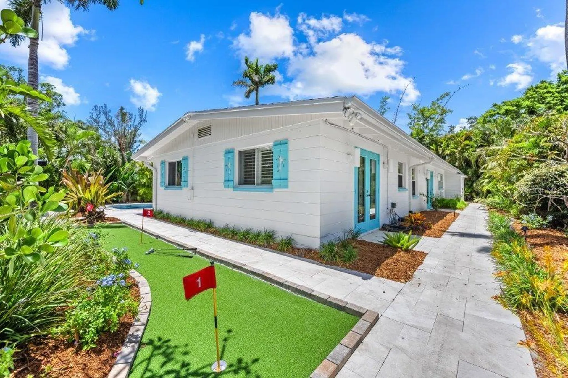 3360 Higel Avenue Sarasota FL 34242