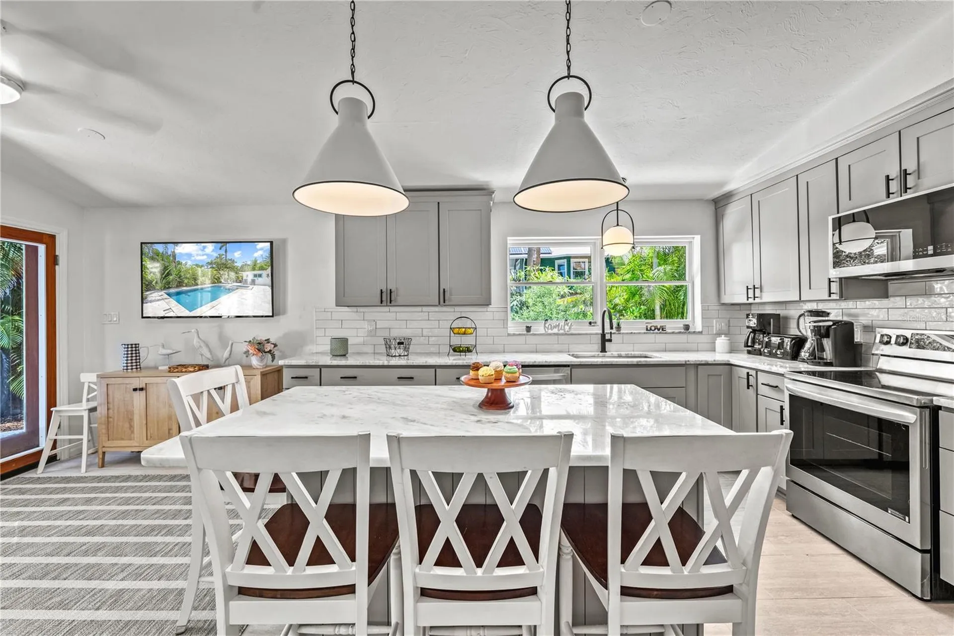 3360 Higel Avenue Sarasota FL 34242