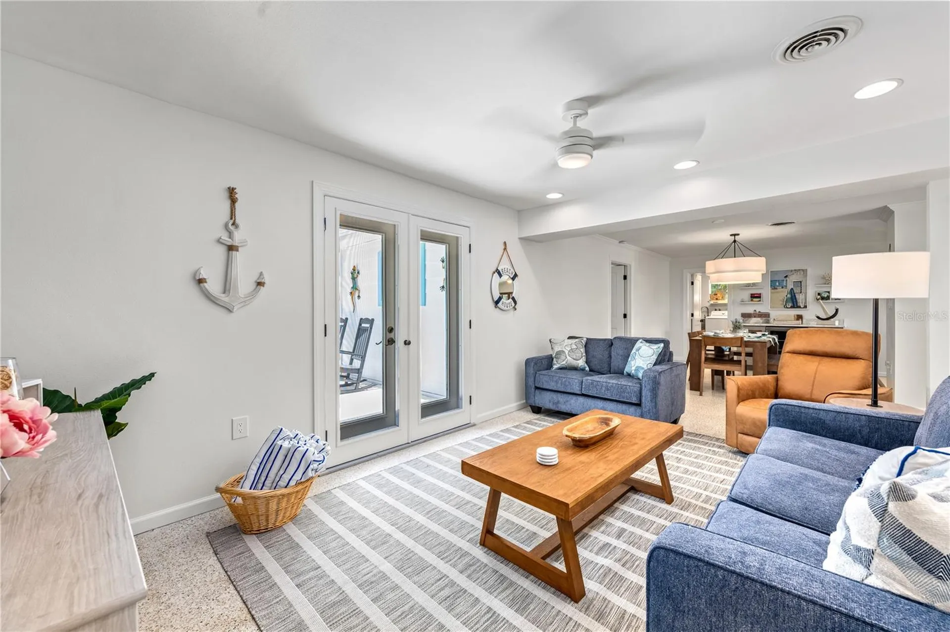 3360 Higel Avenue Sarasota FL 34242