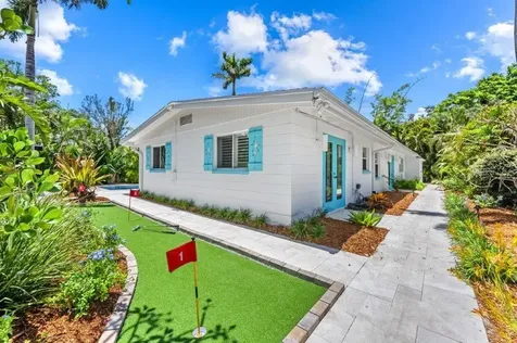 3360 Higel Avenue Sarasota FL 34242