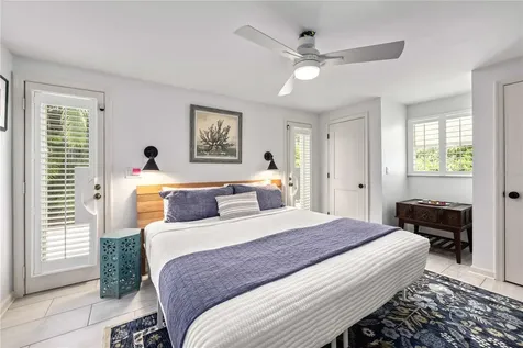 3360 Higel Avenue Sarasota FL 34242