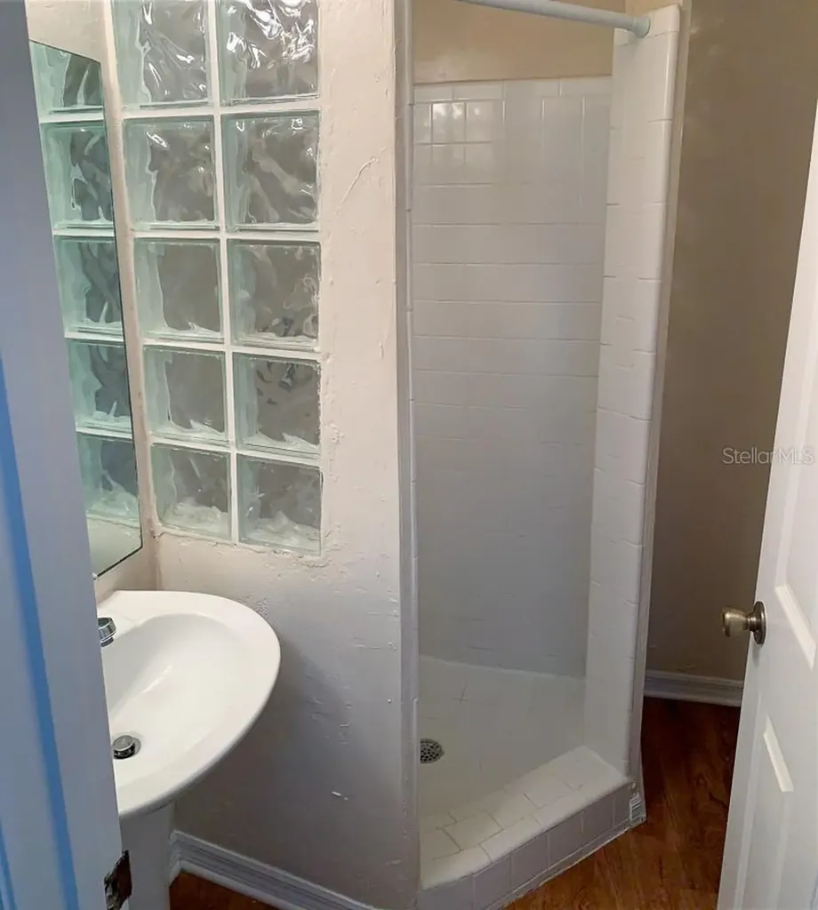 3901 SW 27th Street Gainesville FL 32608