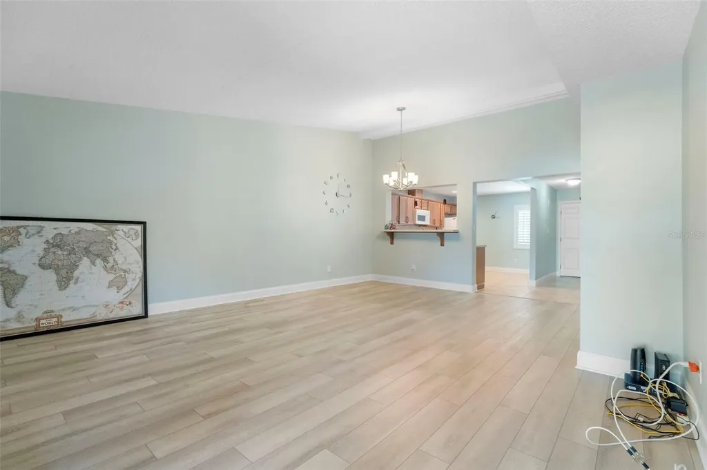 5 Escondido Circle Altamonte Springs FL 32701