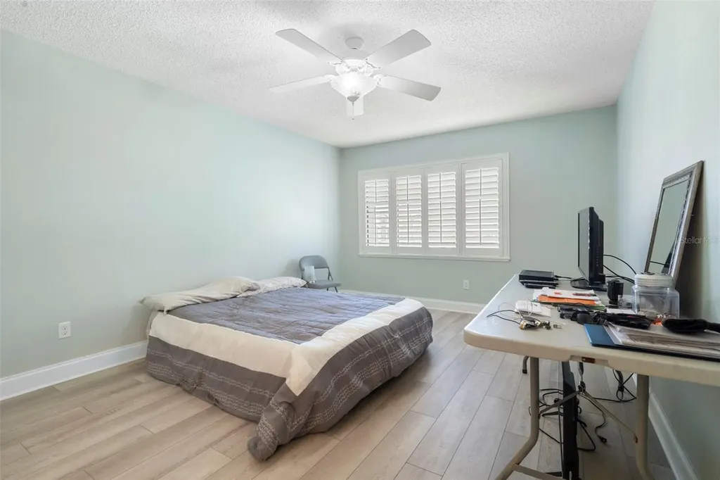 5 Escondido Circle Altamonte Springs FL 32701