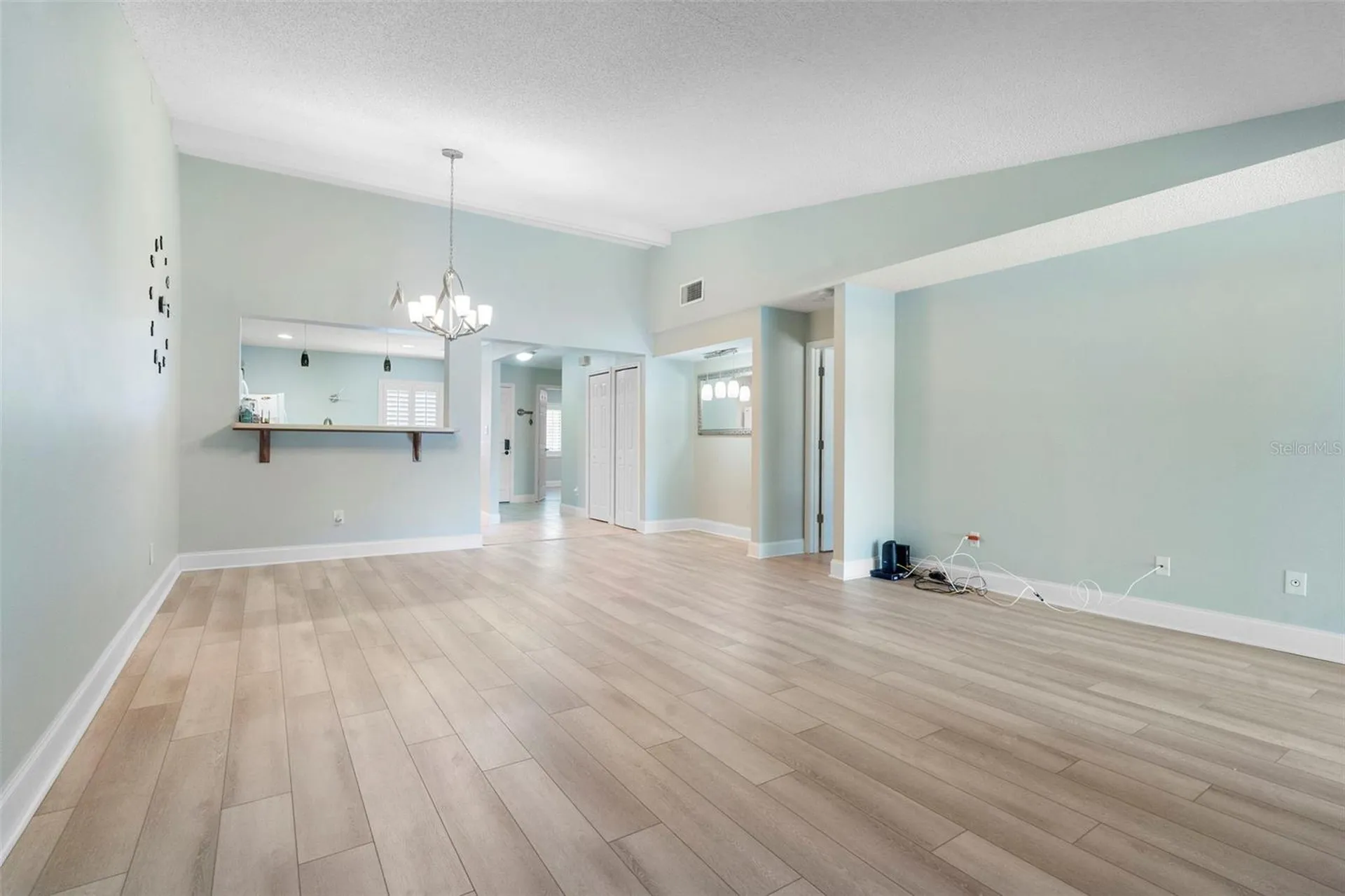 5 Escondido Circle Altamonte Springs FL 32701