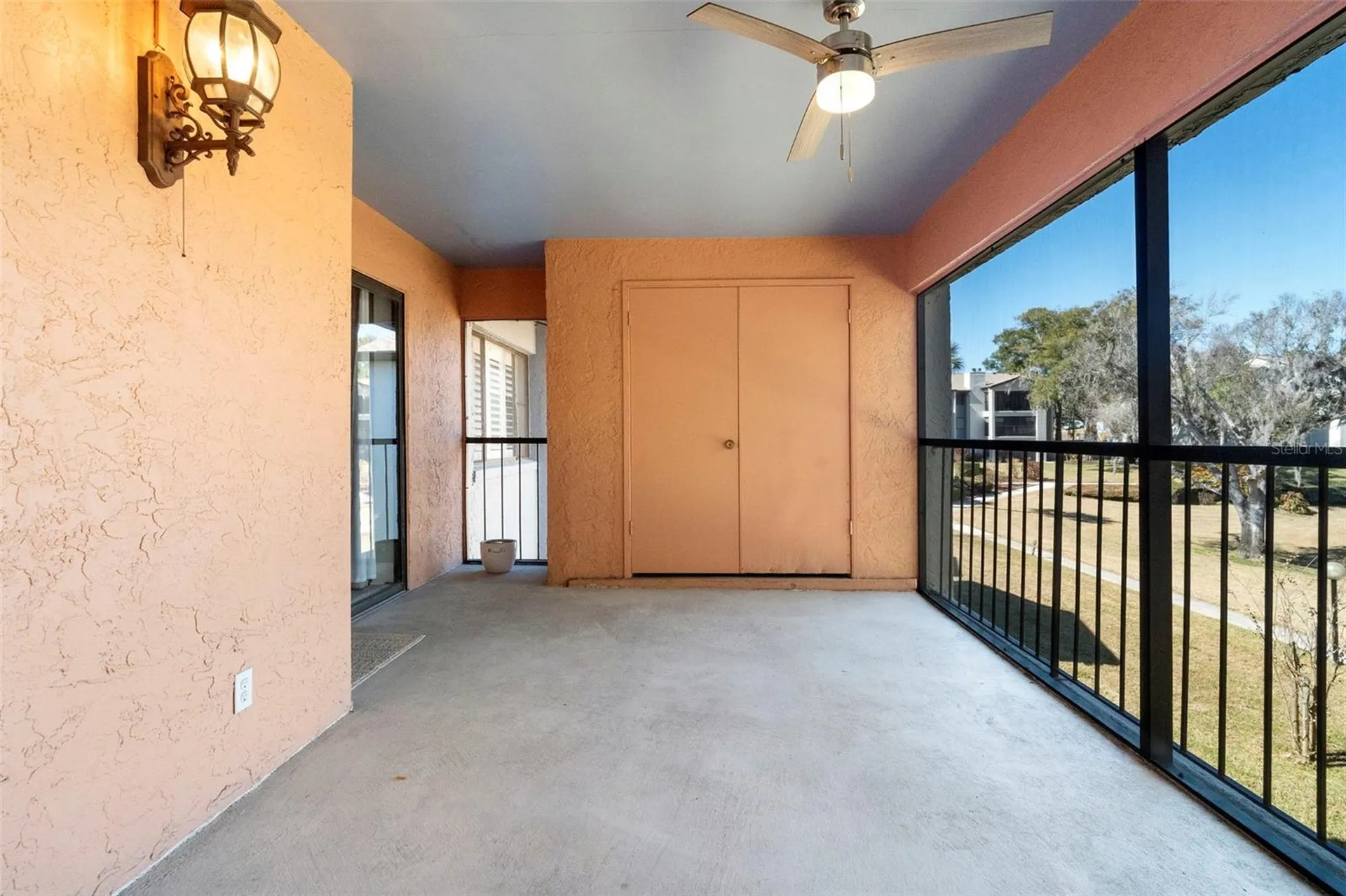 5 Escondido Circle Altamonte Springs FL 32701