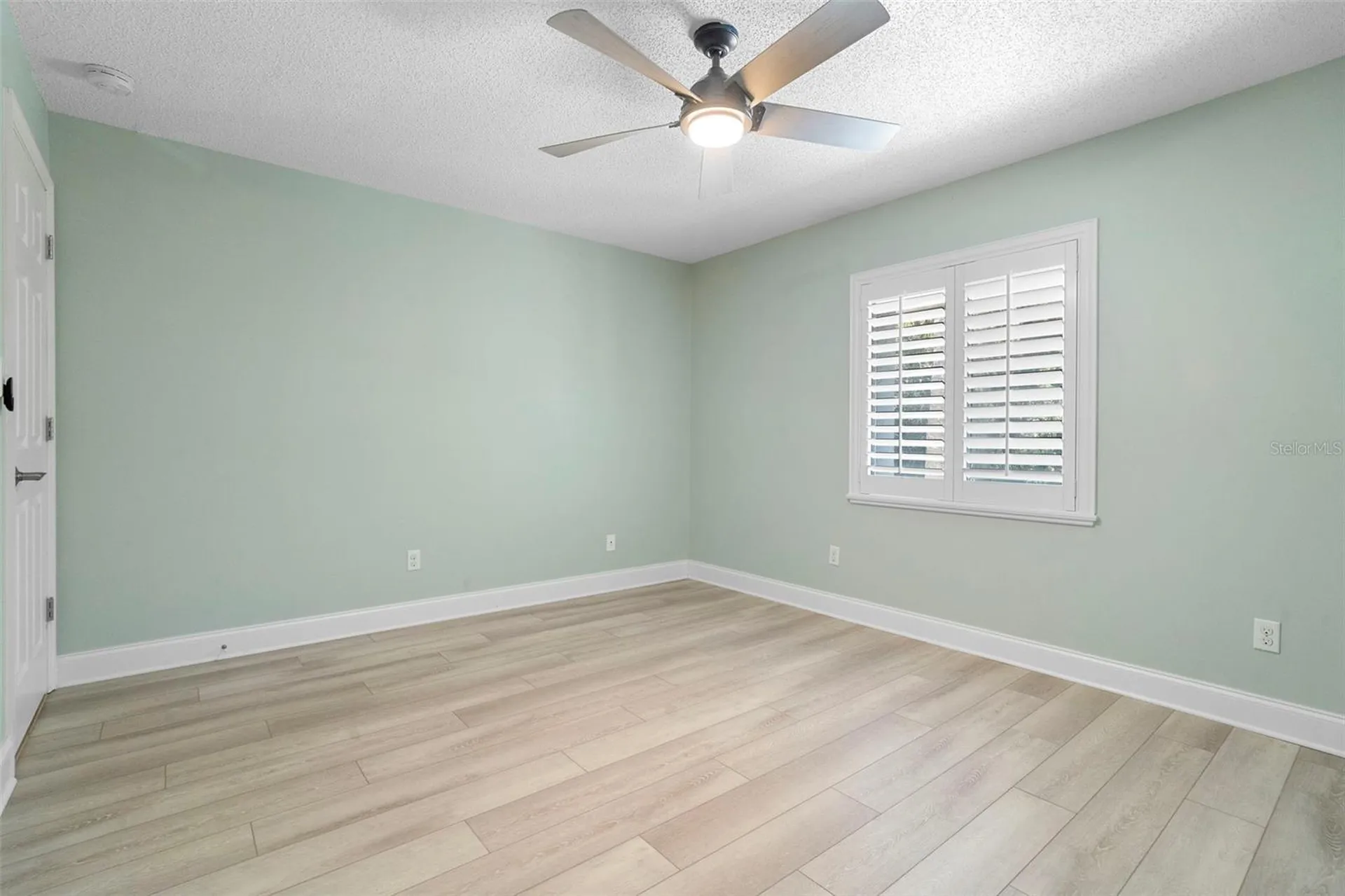 5 Escondido Circle Altamonte Springs FL 32701
