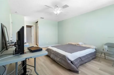 5 Escondido Circle Altamonte Springs FL 32701