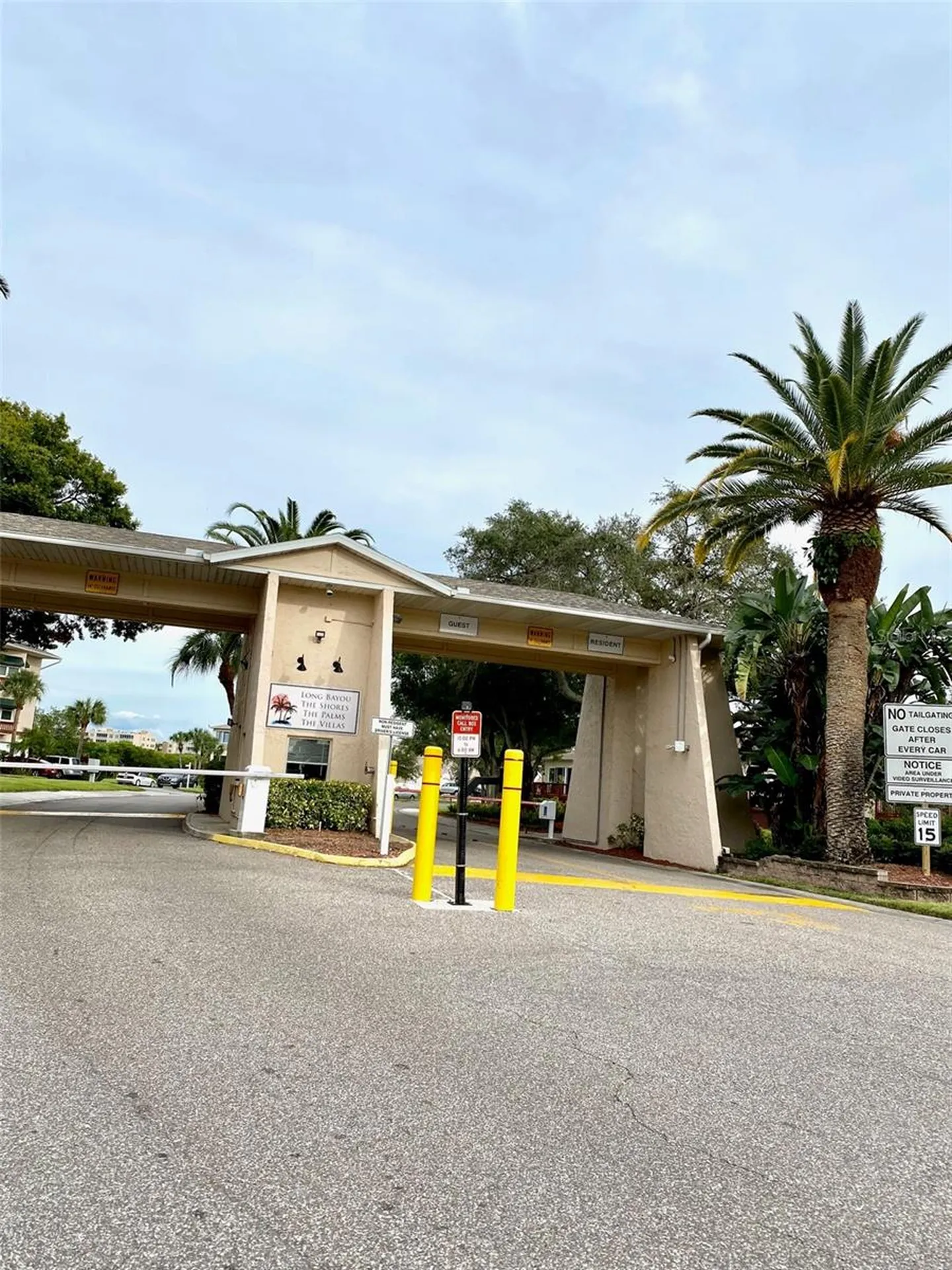 10032 65th Avenue N St Petersburg FL 33708