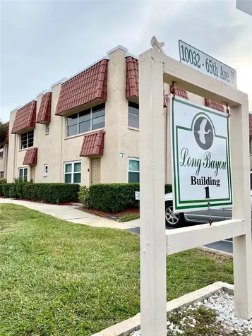 10032 65th Avenue N St Petersburg FL 33708