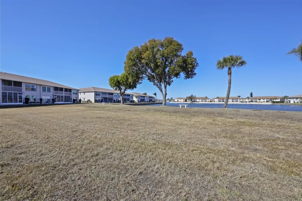 11644 SW Egret Circle Lake Suzy FL 34269