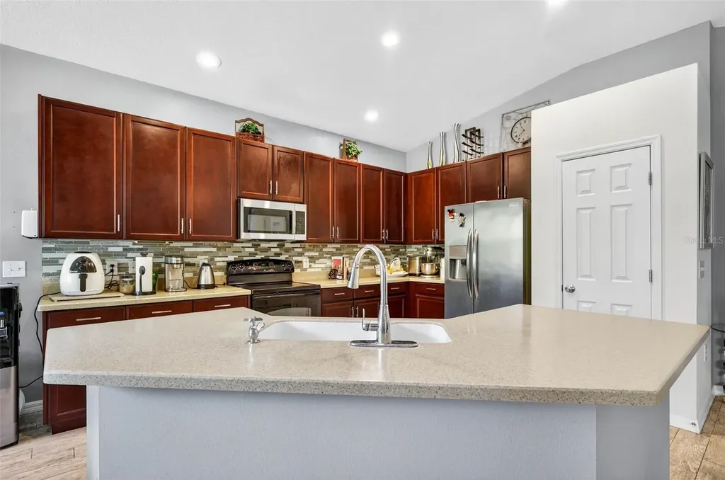 11013 Rockledge View Drive Riverview FL 33579
