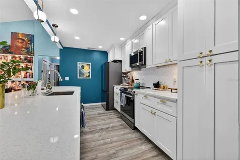 2902 Lichen Lane Clearwater FL 33760