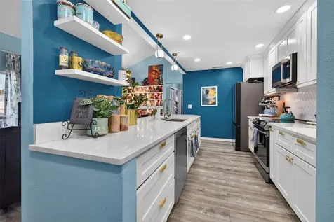 2902 Lichen Lane Clearwater FL 33760