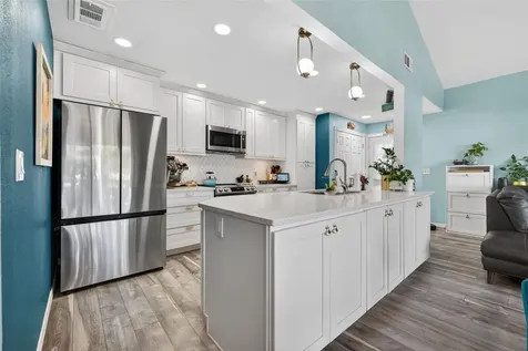 2902 Lichen Lane Clearwater FL 33760