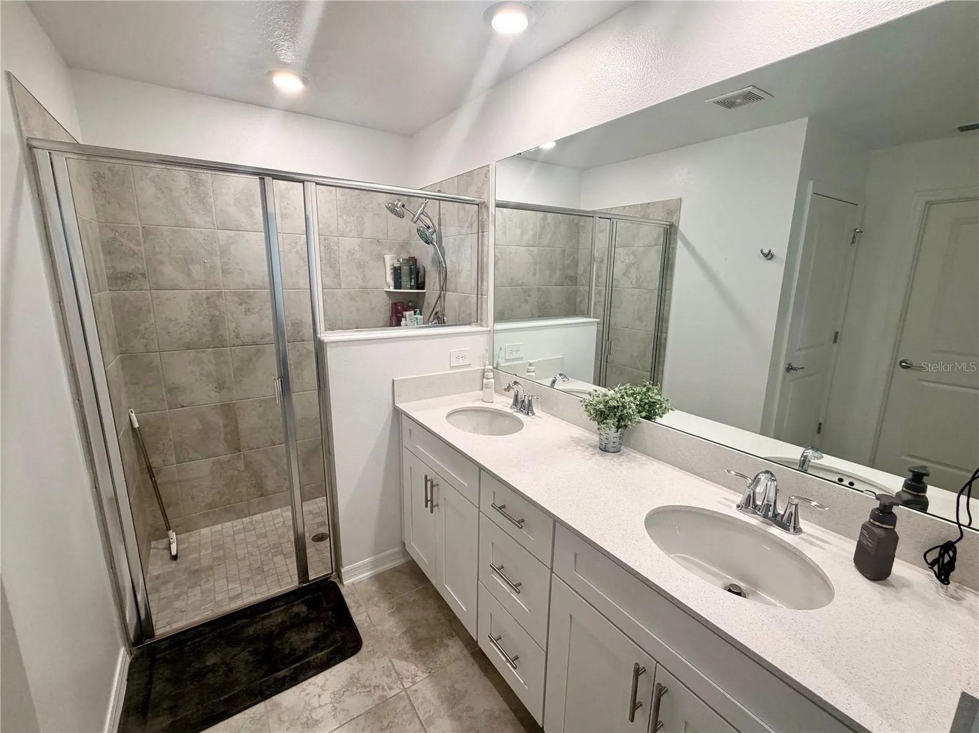 5325 Red Coral Circle Mount Dora FL 32757