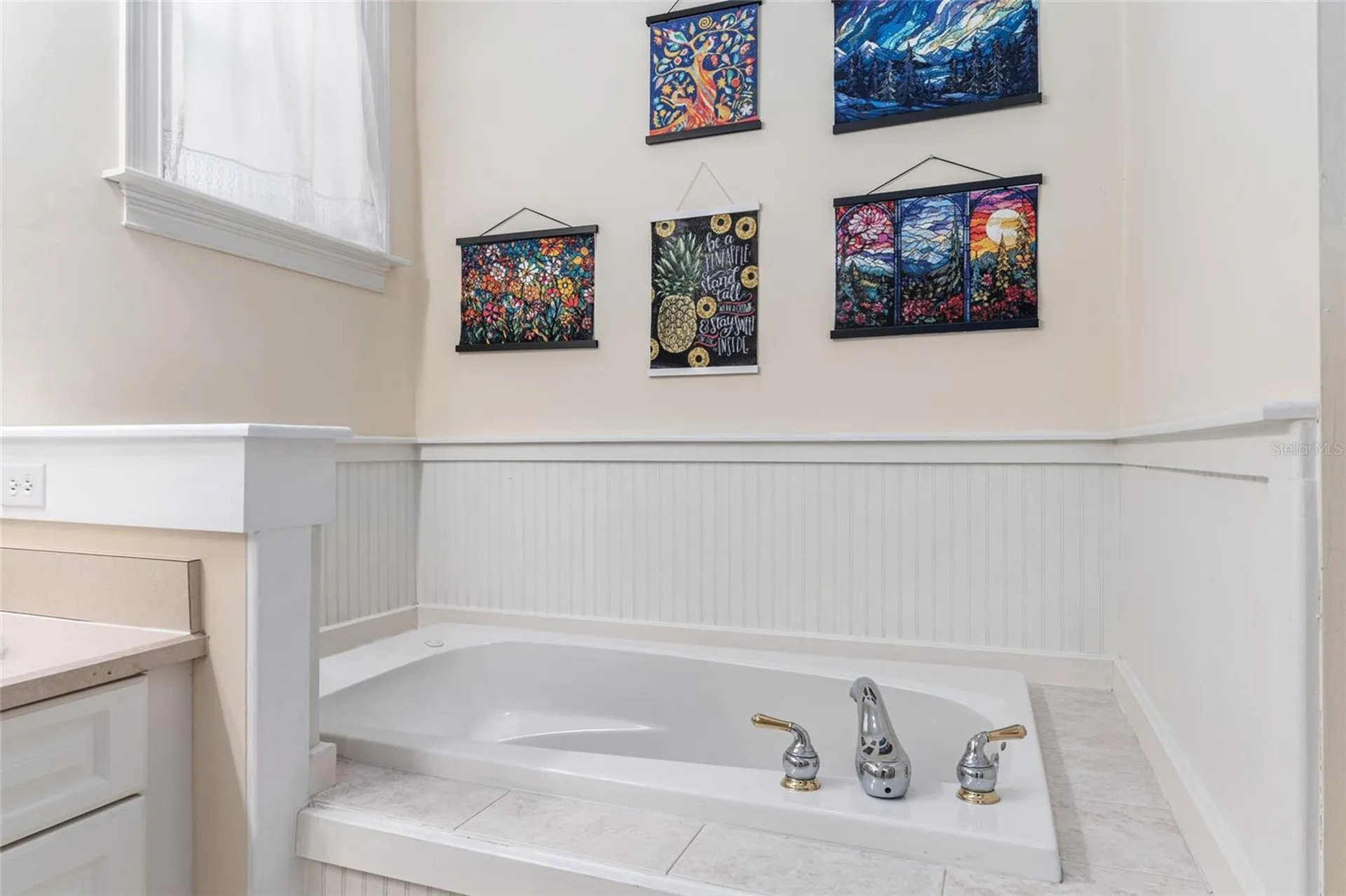 5034 NW 11th Place Gainesville FL 32605