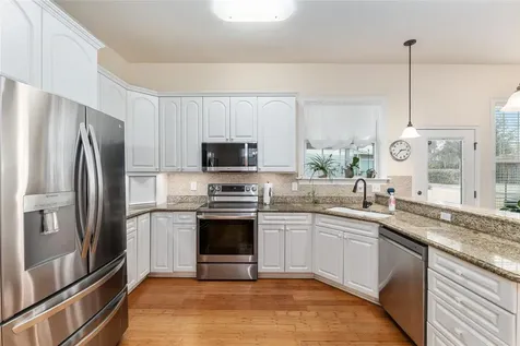 5034 NW 11th Place Gainesville FL 32605