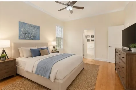 5034 NW 11th Place Gainesville FL 32605