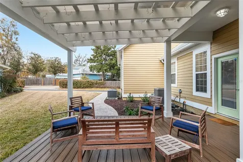5034 NW 11th Place Gainesville FL 32605