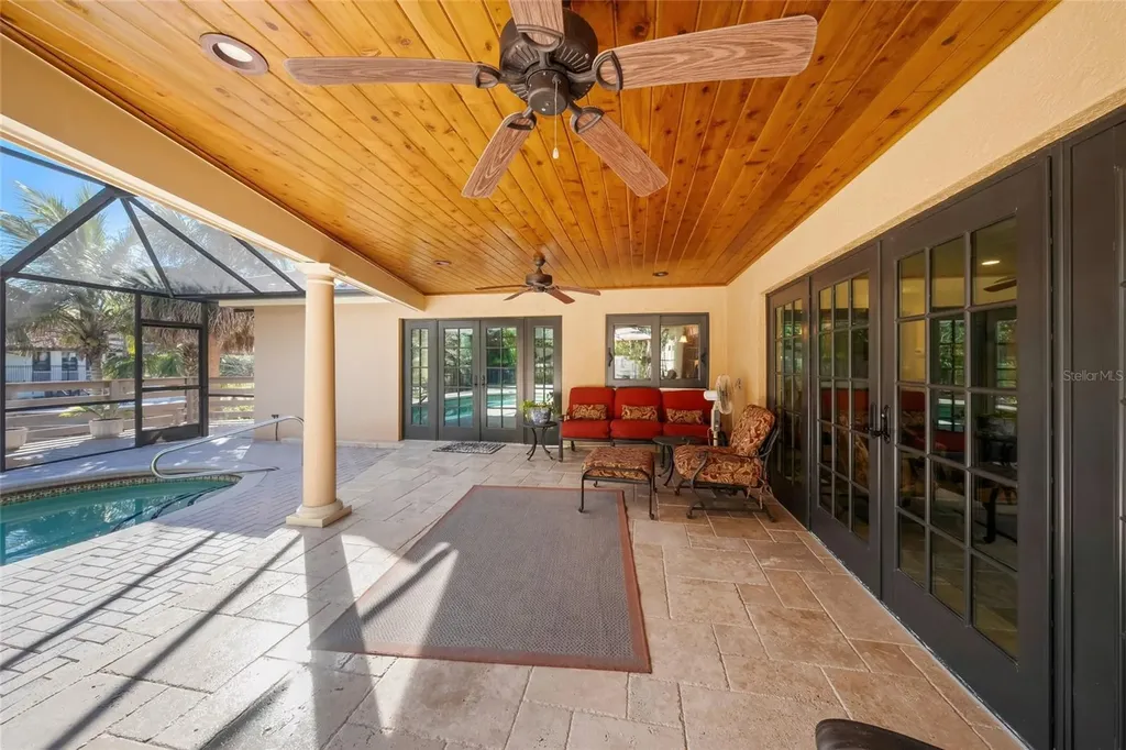 1634 N Lodge Drive Sarasota FL 34239