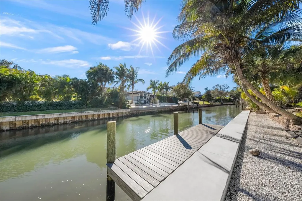 1634 N Lodge Drive Sarasota FL 34239