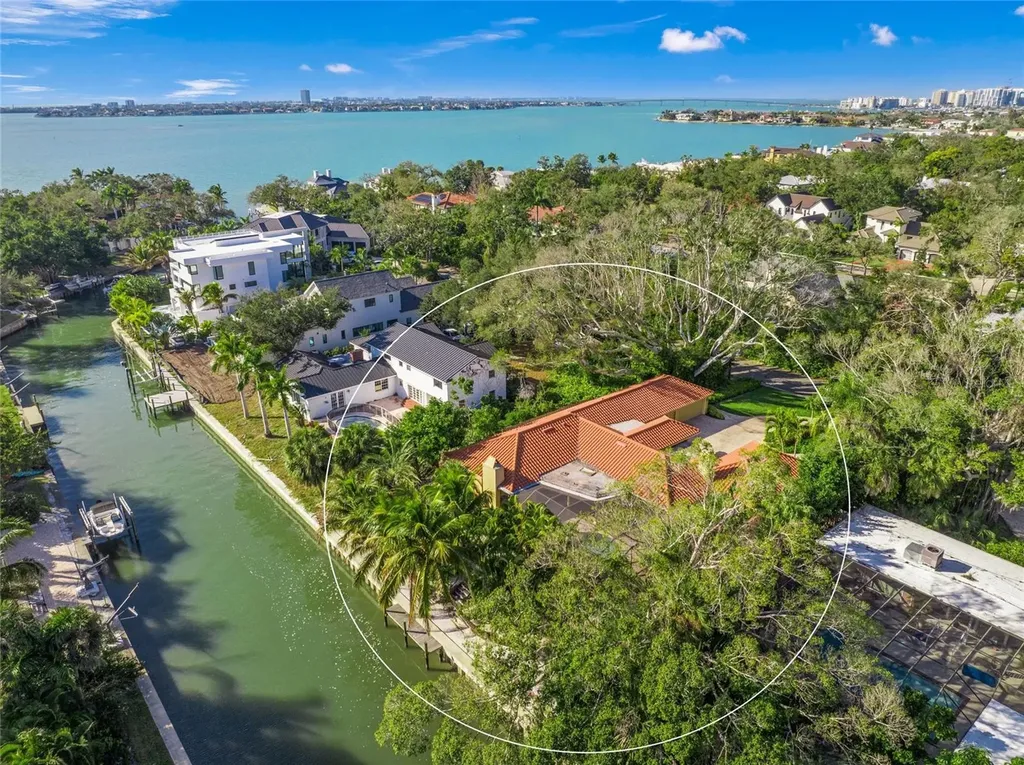 1634 N Lodge Drive Sarasota FL 34239