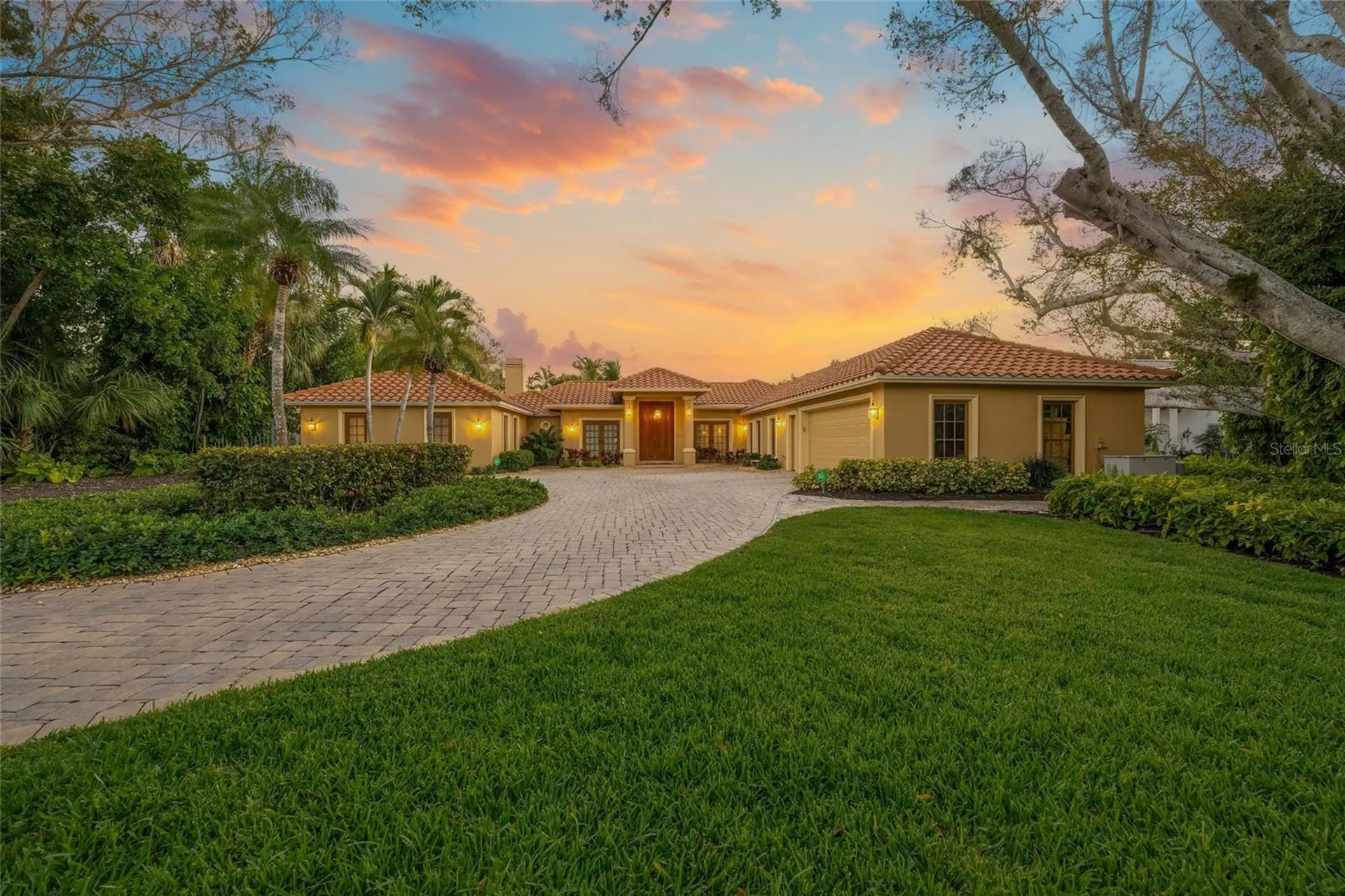 1634 N Lodge Drive Sarasota FL 34239
