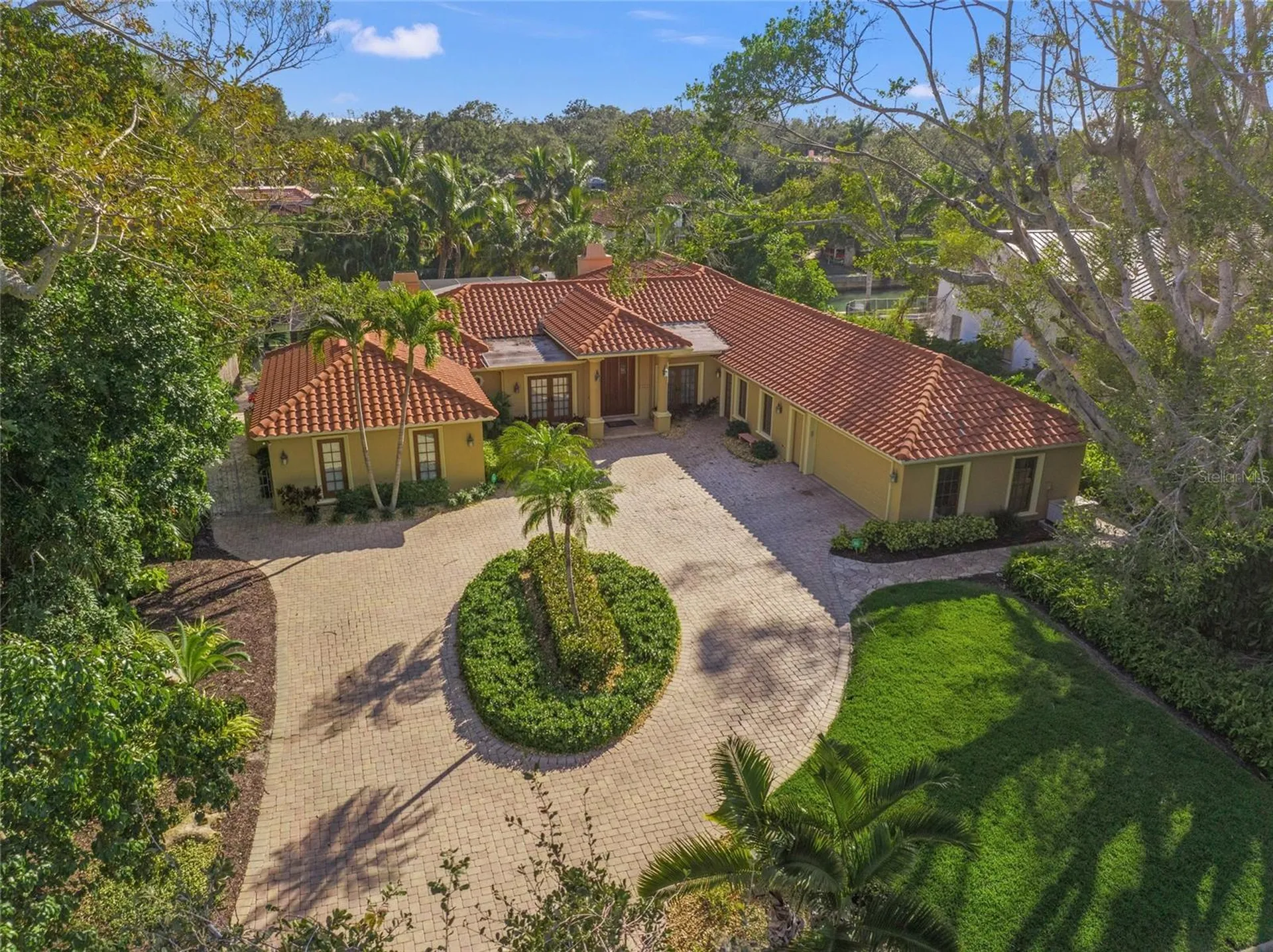 1634 N Lodge Drive Sarasota FL 34239